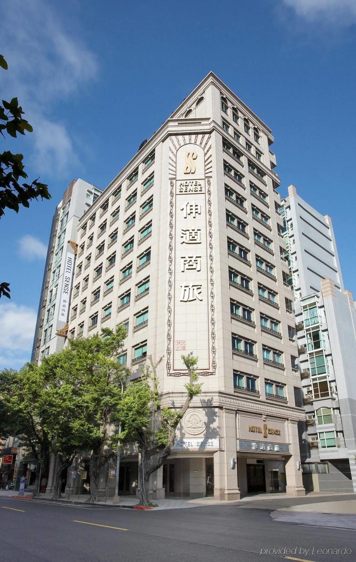 Hotel Sense Taipei Exteriör bild